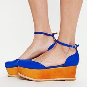ISO! Jeffrey Campbell Shirley platform